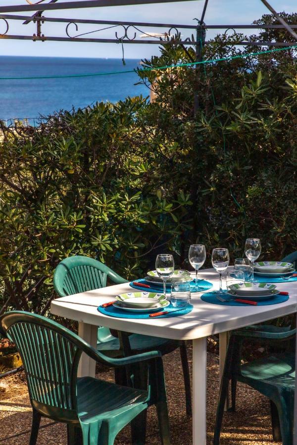 Fronte Mare Pinus Village 76 ซานตา มาร์เกรีตา ดิ ปูลา ภายนอก รูปภาพ